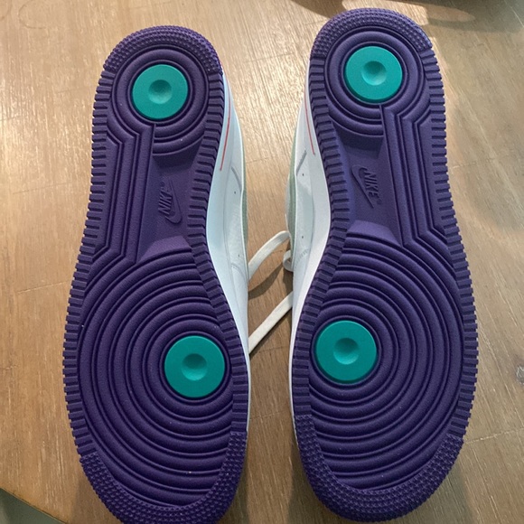 Nike AF1 - Picture 3 of 6